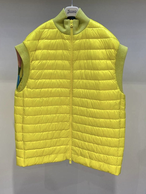 Herno Жилетка