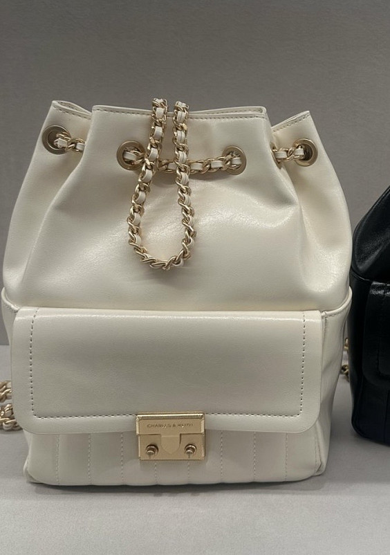 Charles & Keith Сумка