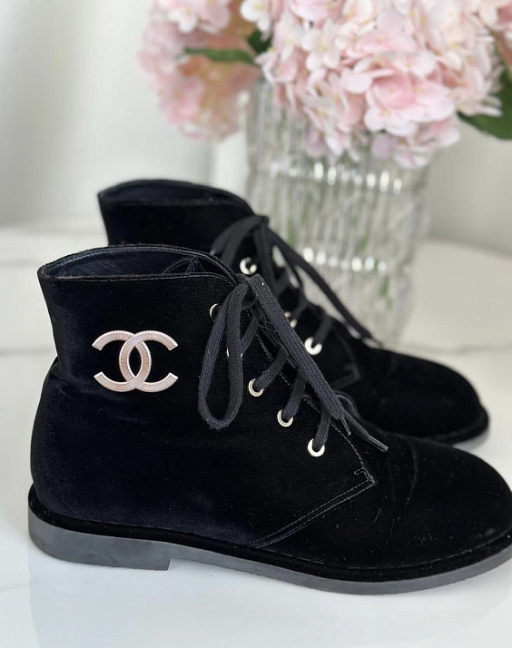 Chanel Ботинки