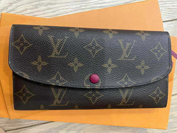 Louis Vuitton Кошелёк