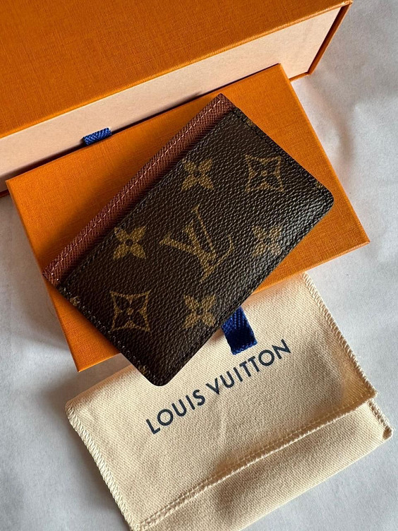 Louis Vuitton Картхолдер