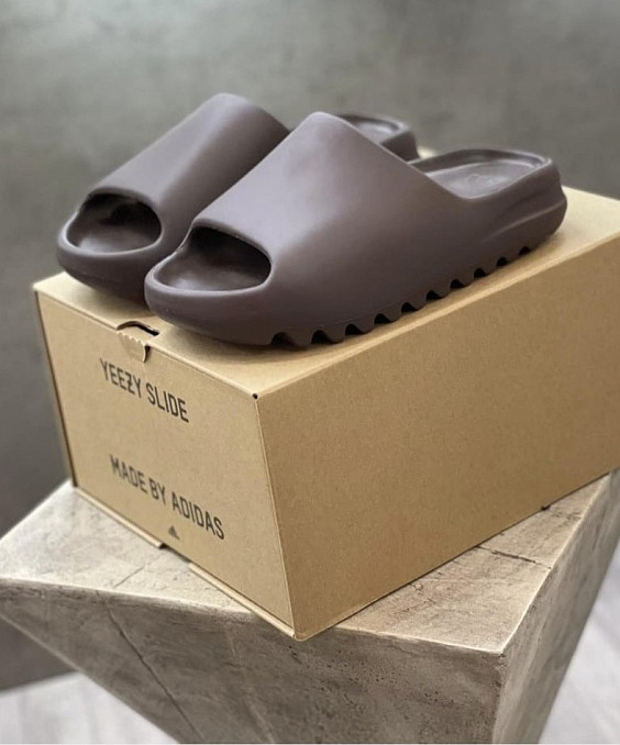 Yeezy by Adidas Шлёпки-слайдеры