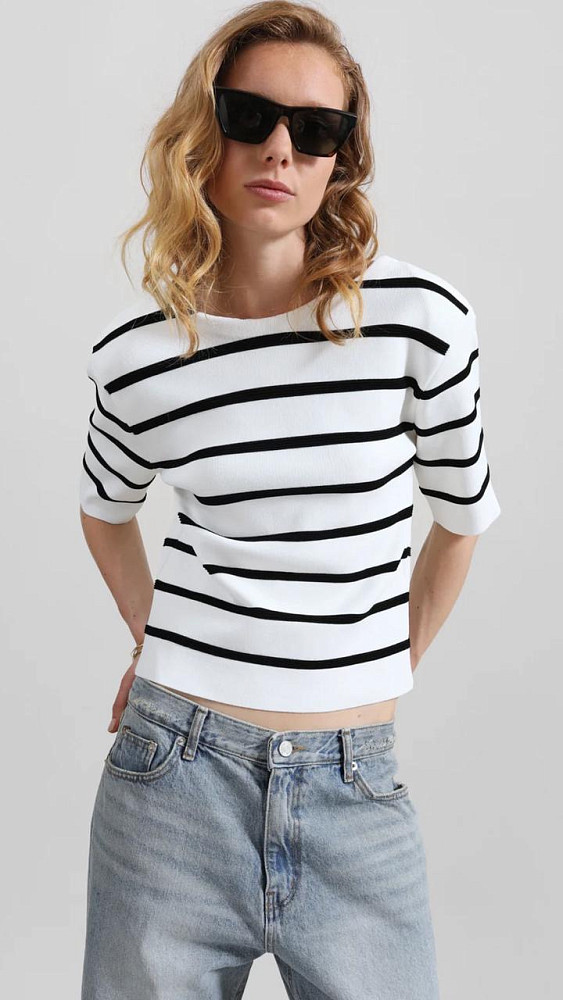 The Frankie Shop Топ