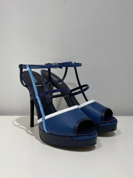 Fendi Босоножки