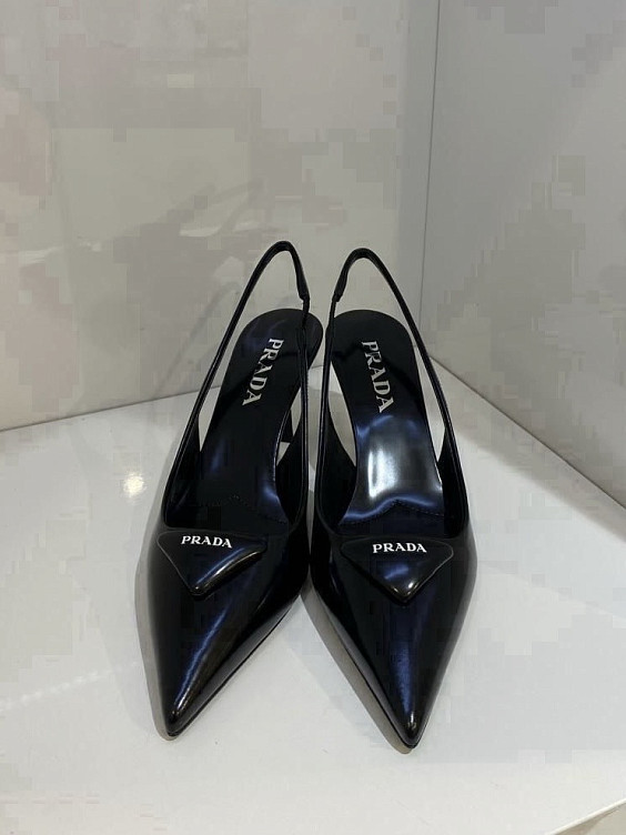 Prada Туфли