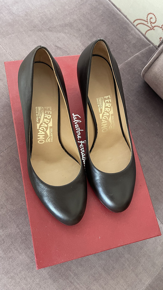 Salvatore Ferragamo Туфли
