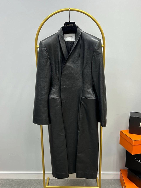 Balenciaga Плащ