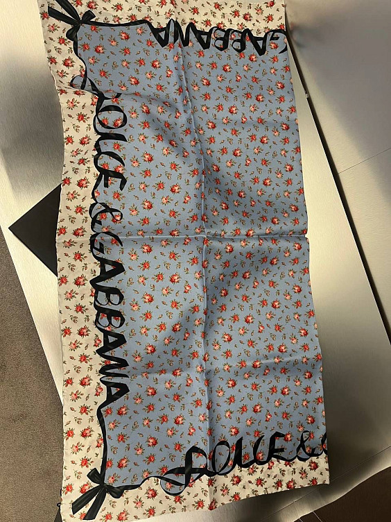 Dolce & Gabbana Шаль