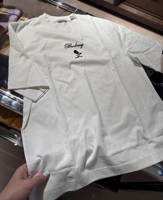 Burberry Футболка