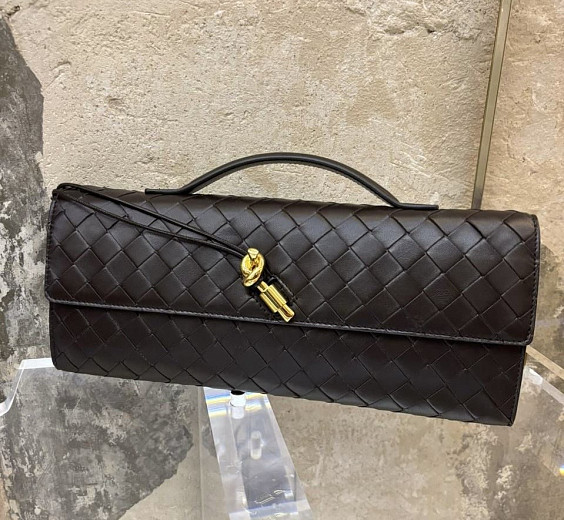 Bottega Veneta Клатч