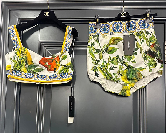 Dolce & Gabbana Костюм