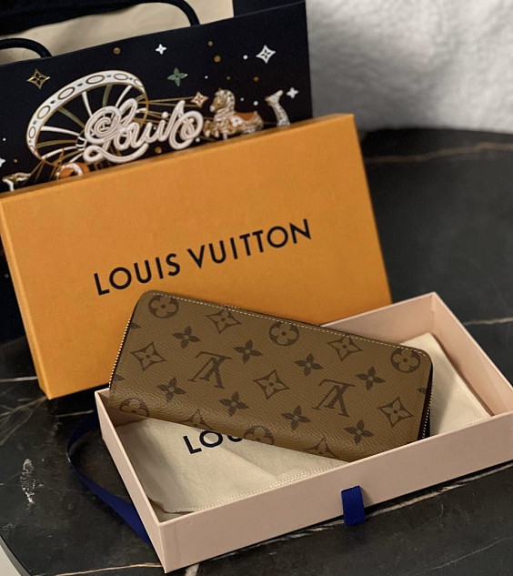 Louis Vuitton Кошелёк