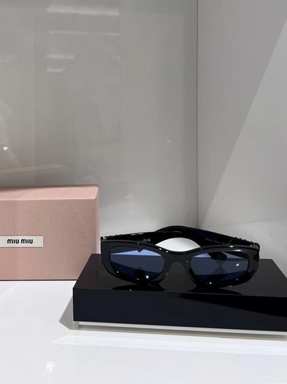 Miu Miu Очки