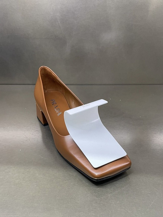 Prada Туфли