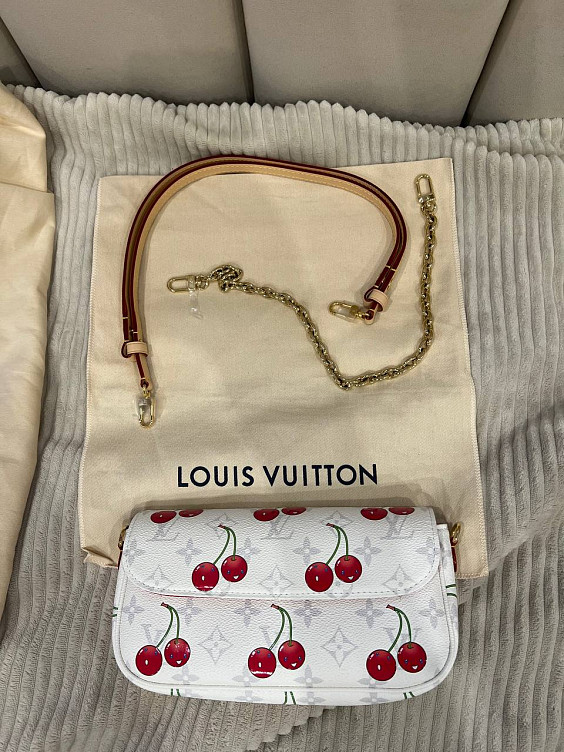 Louis Vuitton x Takashi Murakami Сумка