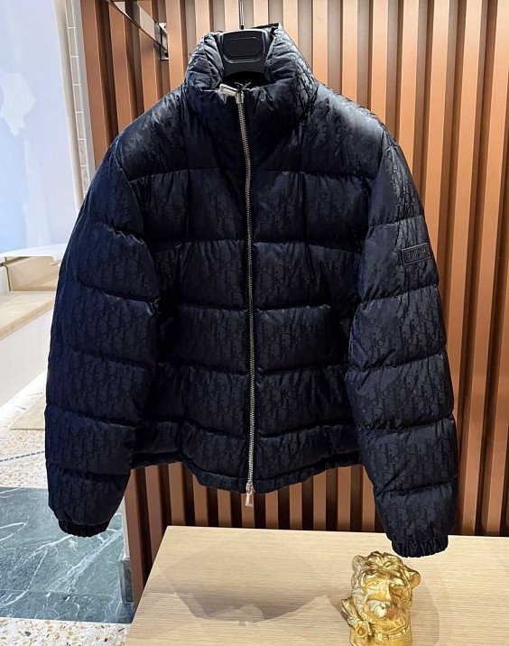 Christian Dior Пуховик