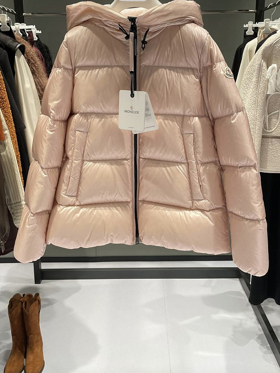 Moncler Пуховик