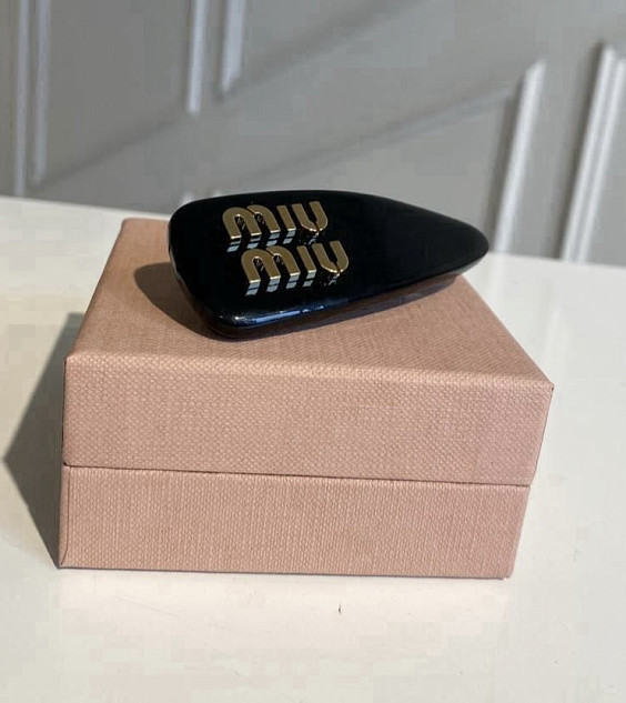 Miu Miu Заколка