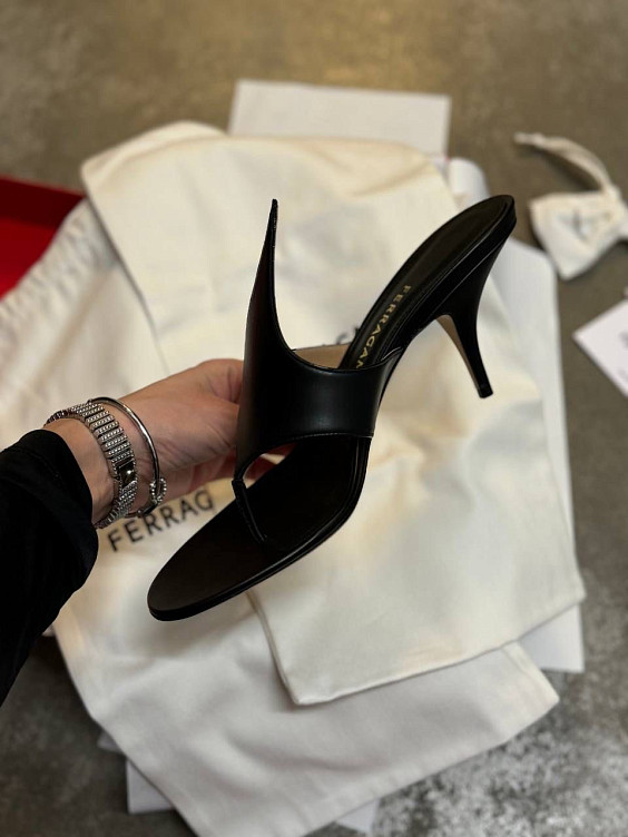 Salvatore Ferragamo Мюли