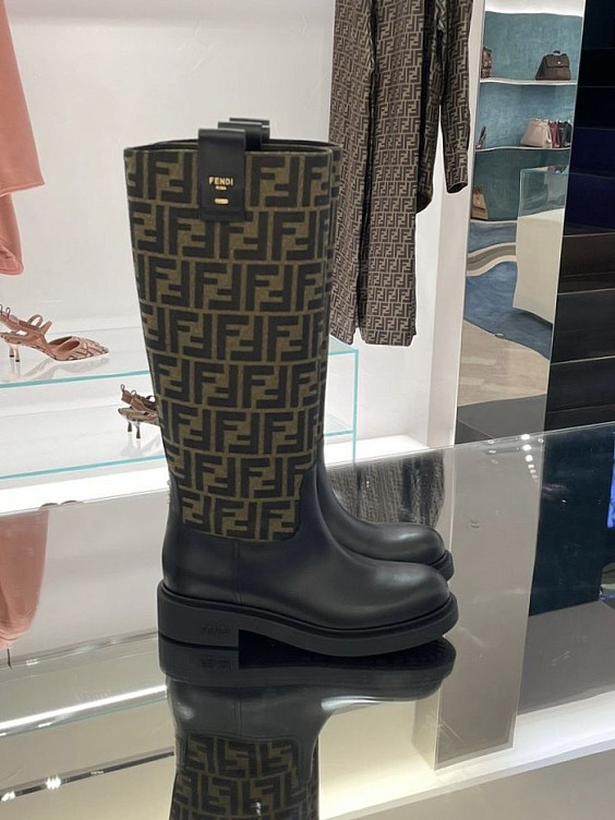 Fendi Сапоги