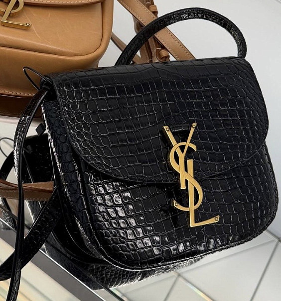 Saint Laurent Сумочка-чехол