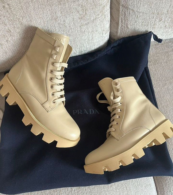 Prada Ботинки
