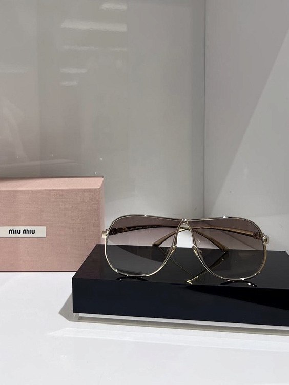 Miu Miu Очки