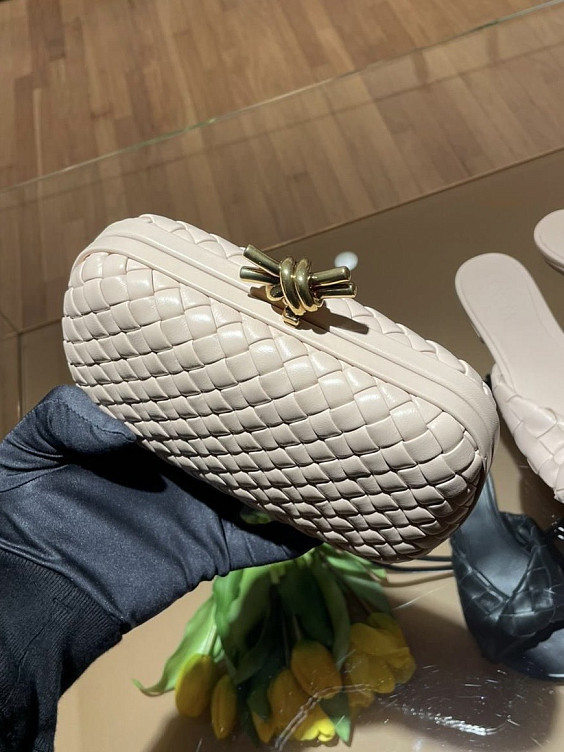 Bottega Veneta Клатч