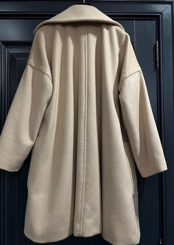 Max Mara Пальто