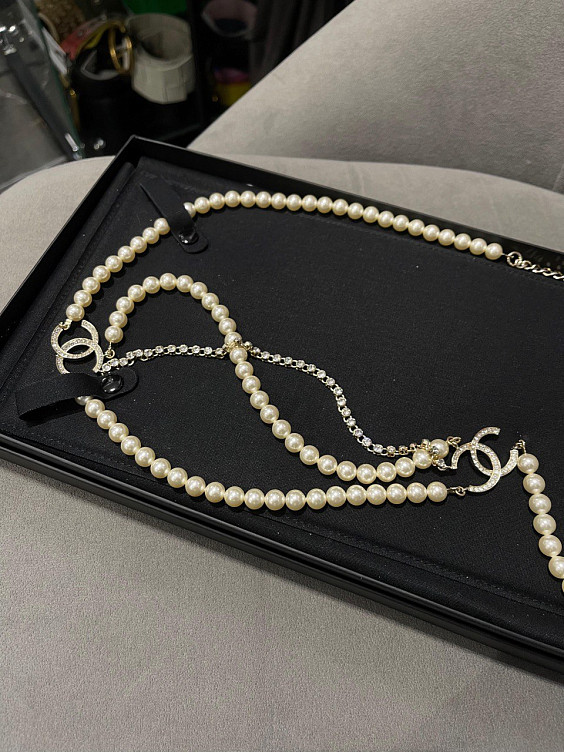 Chanel Бусы