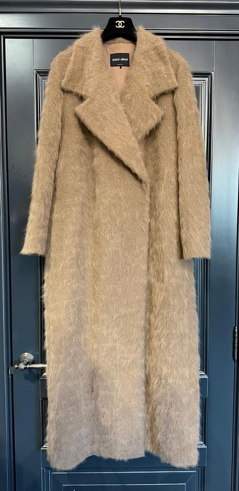 Giorgio Armani Пальто