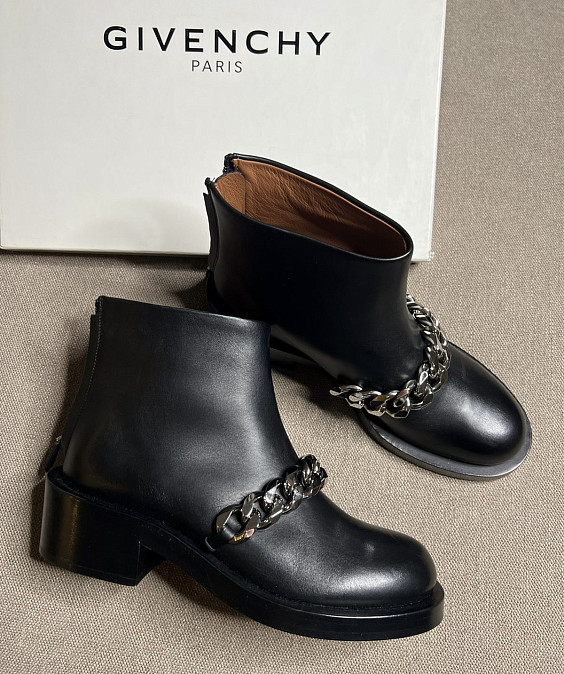 Givenchy Ботинки
