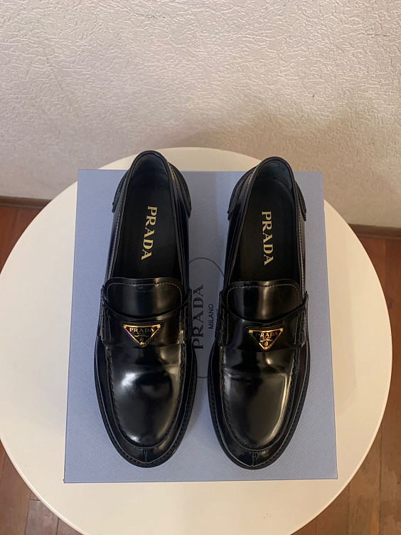Prada Лоферы