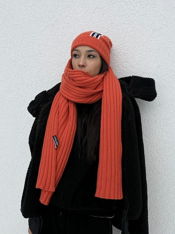 Dolce & Gabbana Шапка и шарф