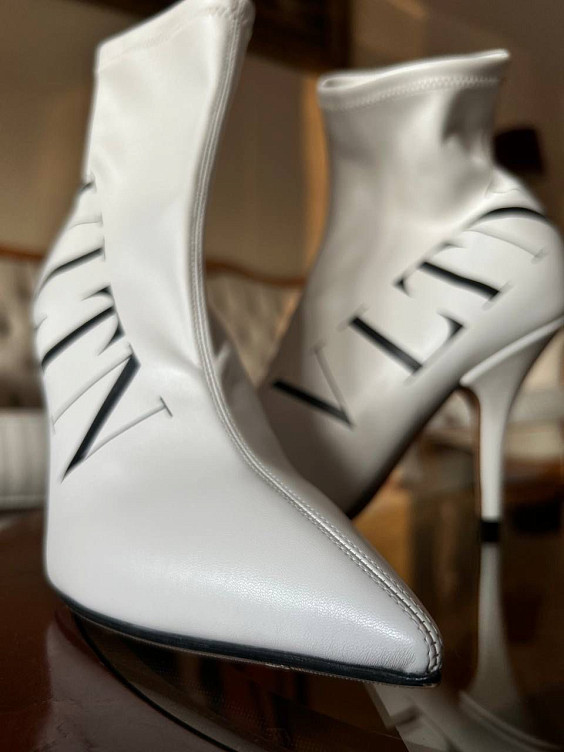 Valentino Ботильоны