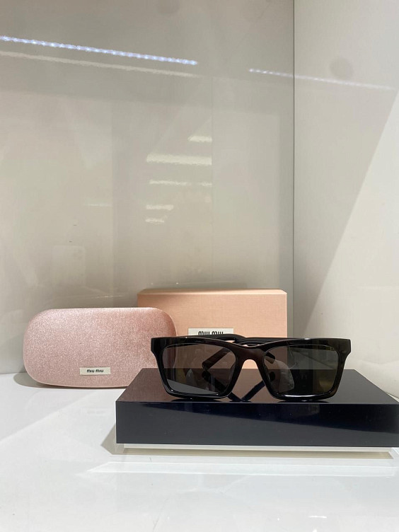Miu Miu Очки