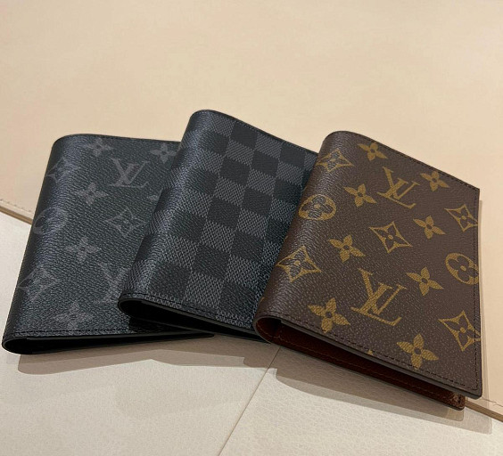 Louis Vuitton Обложки на паспорт