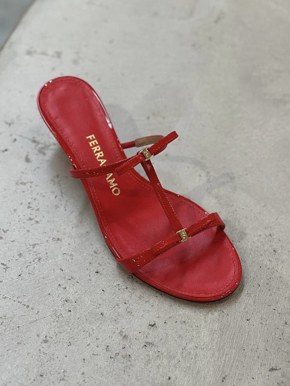 Salvatore Ferragamo Мюли