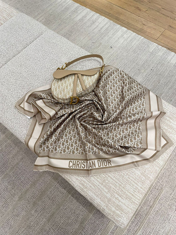 Christian Dior Шаль