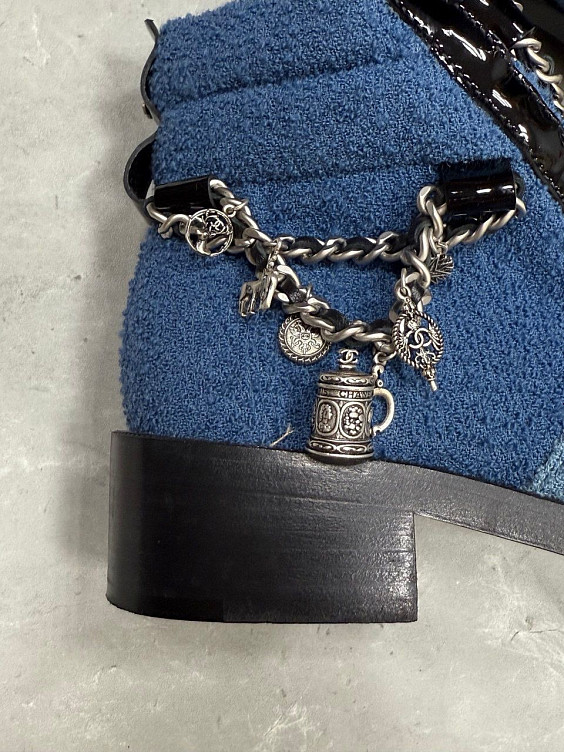 Chanel Ботинки