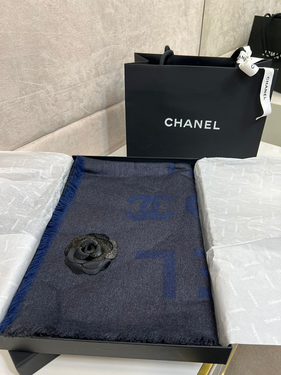 Chanel Палантин