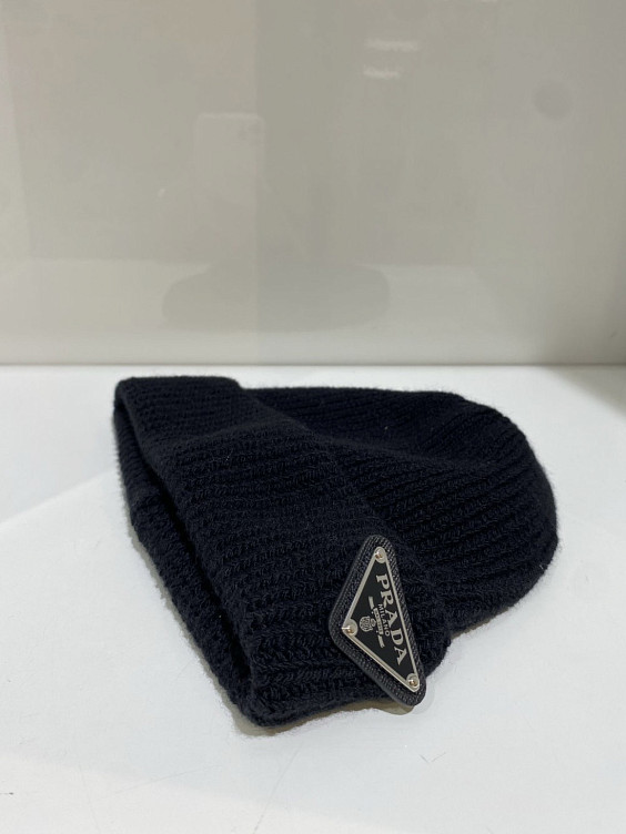 Prada Шапка