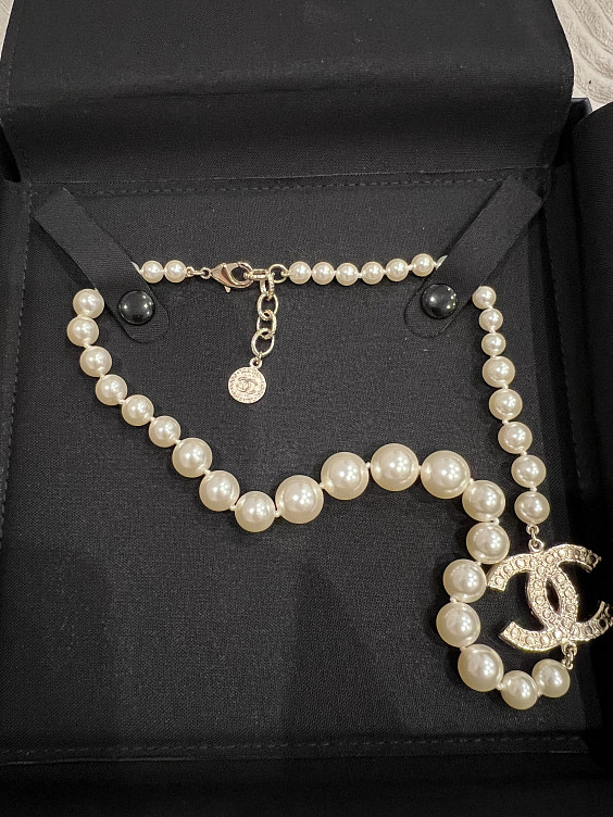 Chanel Колье