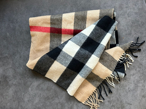Burberry Шарф