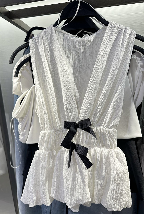 Zara Топ