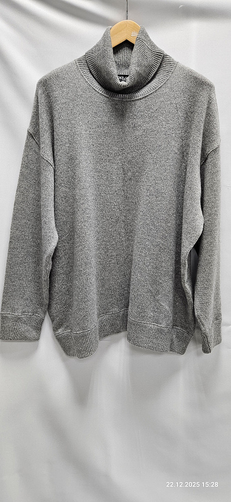 Свитер Dolce & Gabbana смотреть фото