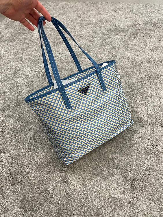 Prada Сумка