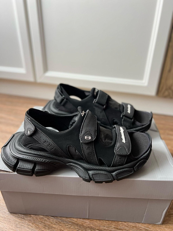 Balenciaga Сандали