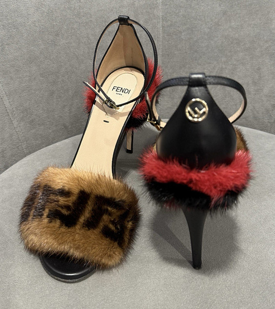 Fendi Босоножки