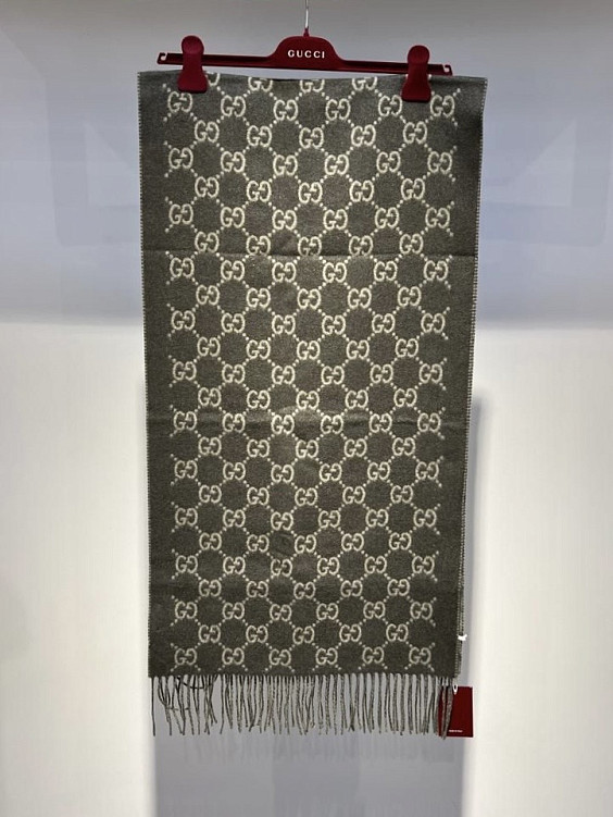 Gucci Шарф